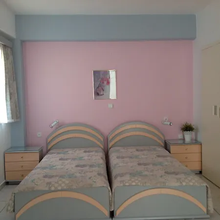 Travlos Lejlighedshotel