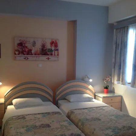 Apart-hotel Travlos 3*