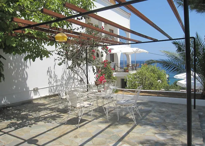 Travlos Eleios-Pronnoi